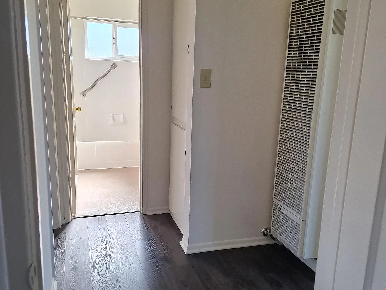 2 bed, 800 sqft, $2,695 — Photo 3