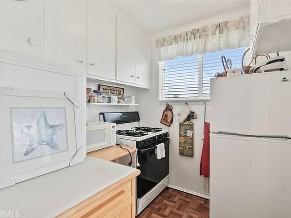 3rd image of 1761 Ocean Front St
