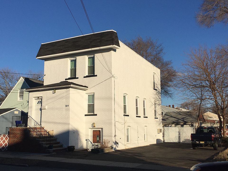 1st image of 704 Stuyvesant Ave