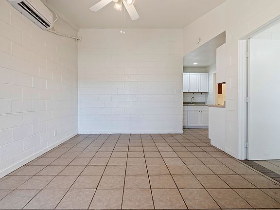 6-web-or-mls-2444 E Danbury Rd 4--2_11212025