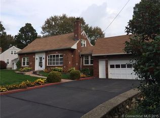 65 Sidehill Rd, Hamden, CT 06517