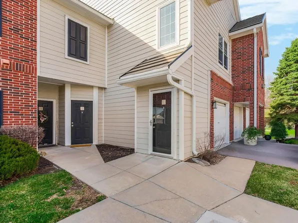11610 Tomahawk Creek Pkwy APT L, Leawood, KS 66211