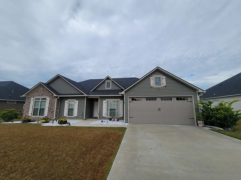 3941 Valiant Ct — Photo 1