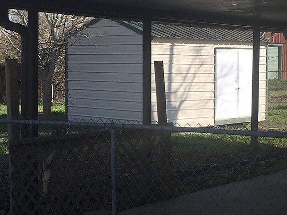 3rd image of 1135 Jackson Ave