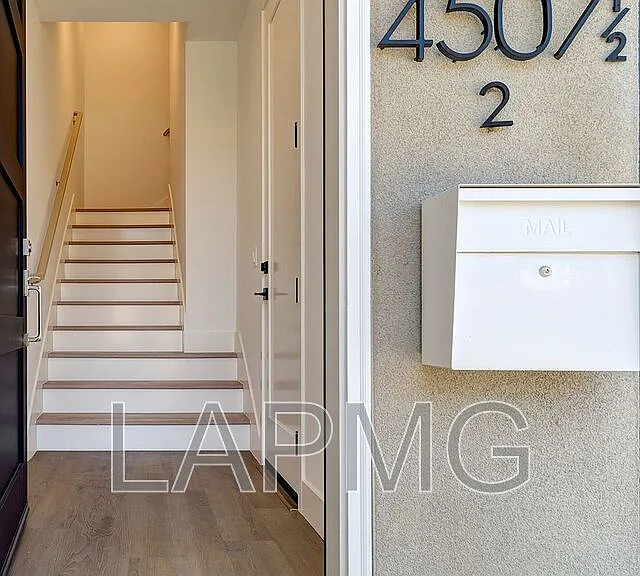 4507 Saturn St #1/2 — Photo 22