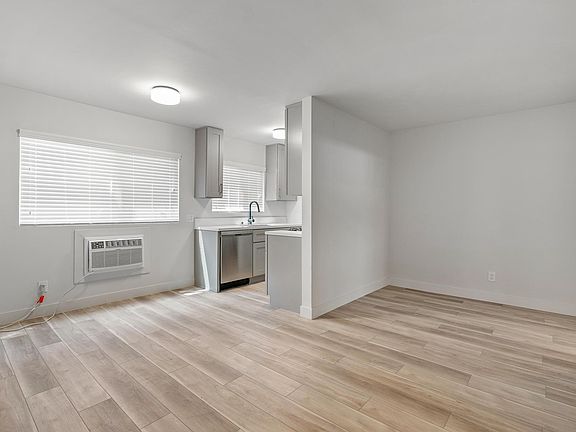 5th image of 2734 Council St APT 2
