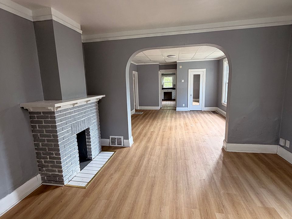 1st image of 949 Forsythe St #1