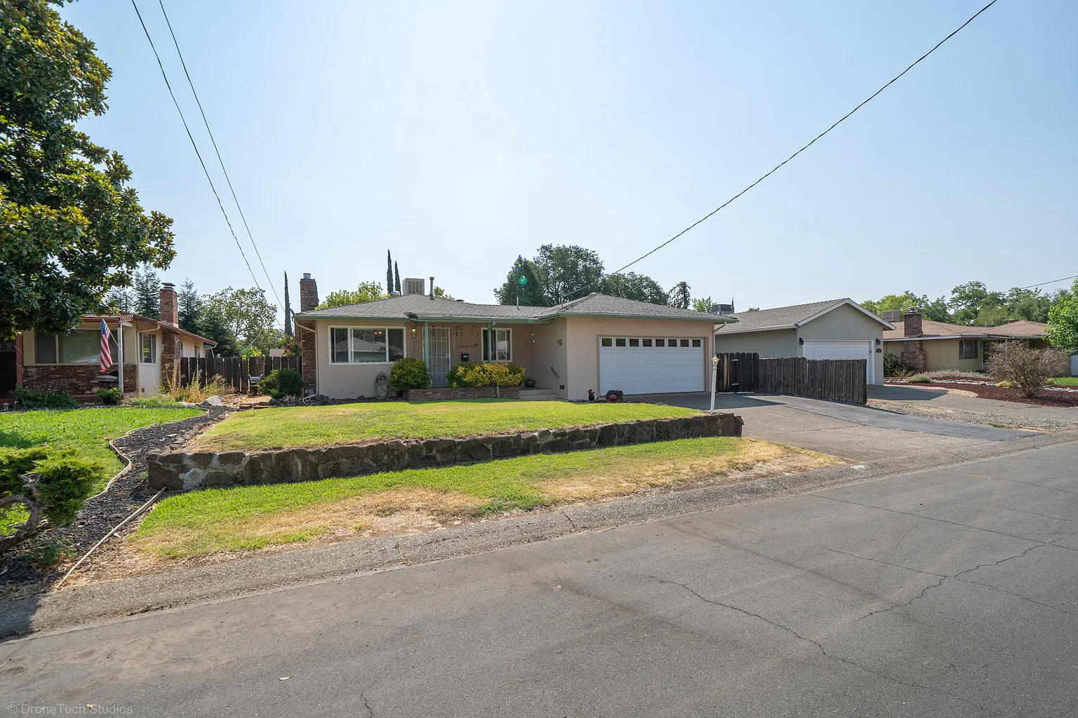 2845 Regal Ave photo 1