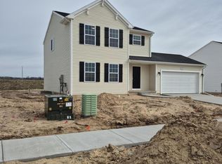 214 Jacata Dr, Kent City, MI 49330