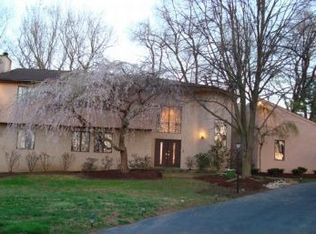 747 Panorama Rd, Villanova, PA 19085