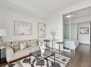 160 Vanderhoof Ave #1609, Toronto, ON M4G 0B7