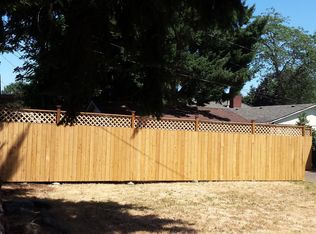 15237 SE Hawthorne Ct, Portland, OR 97233