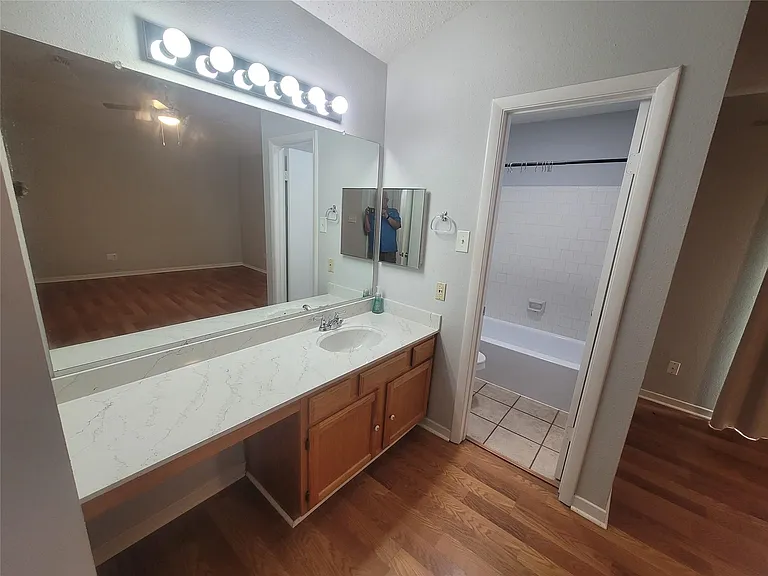 22715 Braken Manor Ln — Photo 10