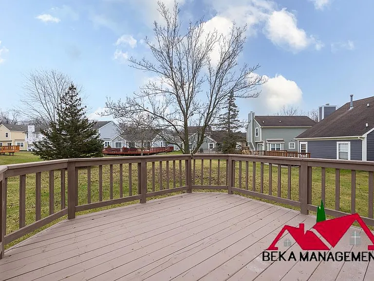 30850 Collingdale Dr — Photo 10