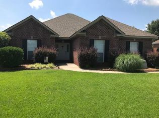17 Rotan Ct, Petal, MS 39465