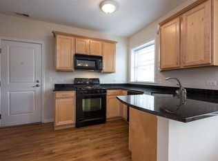 126 Callan Ave, Evanston, IL 60202