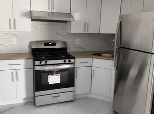 14424 26th Ave, Flushing, NY 11354