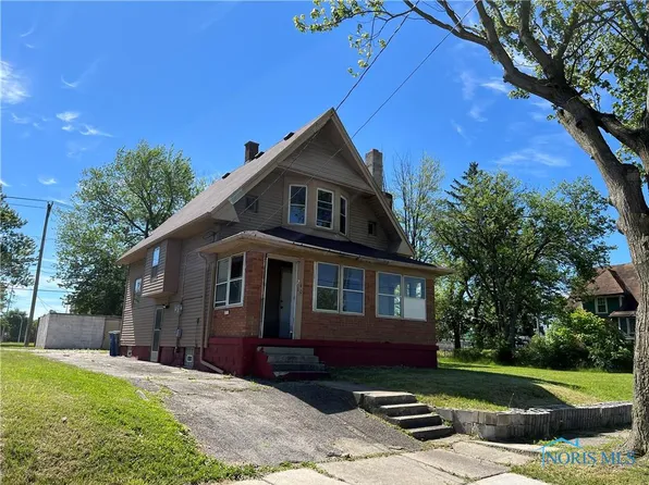 2410 Lawton Ave, Toledo, OH 43620