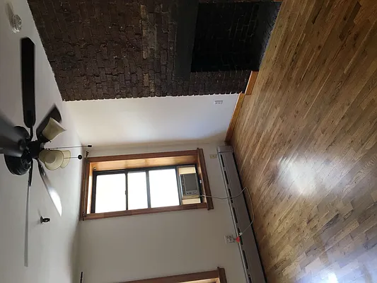 Rented by Peter Meskouris LREB | media 8