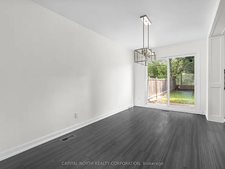 2396 Barcella Cres — Photo 8