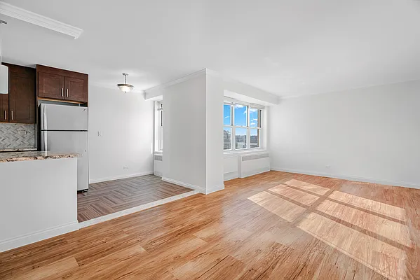 Rented by Empire State Administrative Service LP | media 3