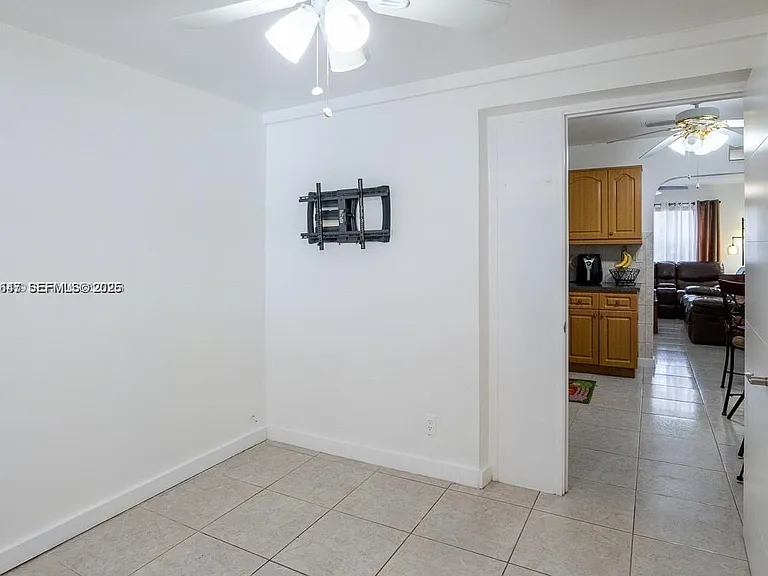 307 N 28th Ave — Photo 10