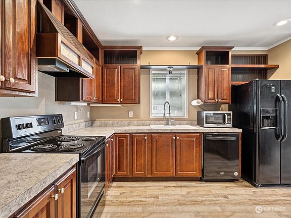 5th image of 4846 NW Iris Lane