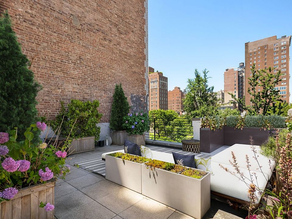 1st image of 37 Gramercy Park E