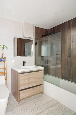 Rented by Compass | media 13