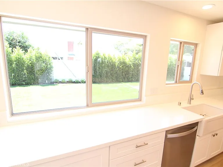 3157 Cork Ln — Photo 21