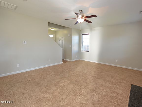 5th image of 106 Peakwood Ct