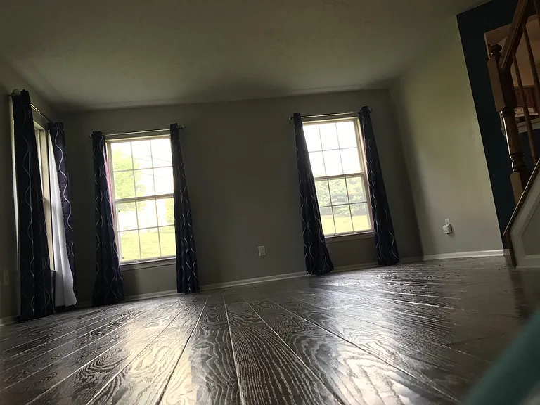 1110 Oakland Ct — Photo 10