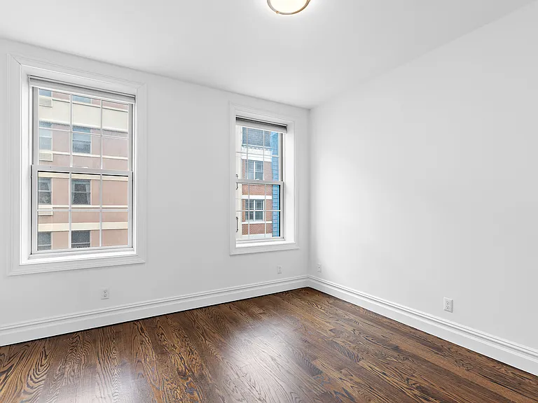 305 1st St #3L — Photo 18