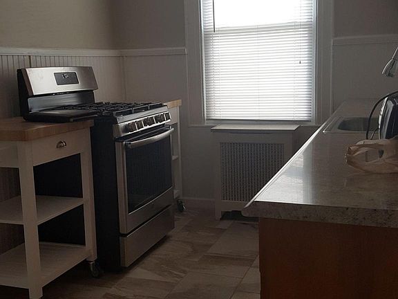 2nd image of 7854 84th St #2