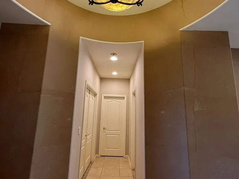 2456 E Marquise Ct — Photo 13