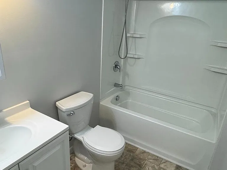 3876 Shadywood Dr #8 — Photo 14