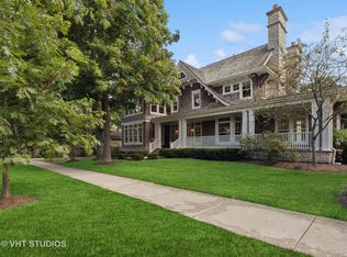 403 E Center Ave, Lake Bluff, IL