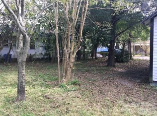 2020 Hackemann Ave, North Charleston, SC 29405