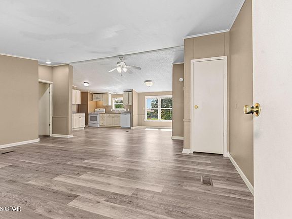 5th image of 6013 Stockholm Ln