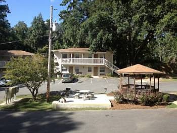 4th image of 120 Valencia Dr APT 22