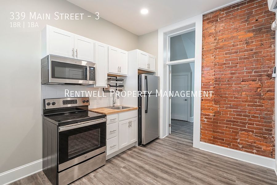 1st image of 339 Main St APT 3
