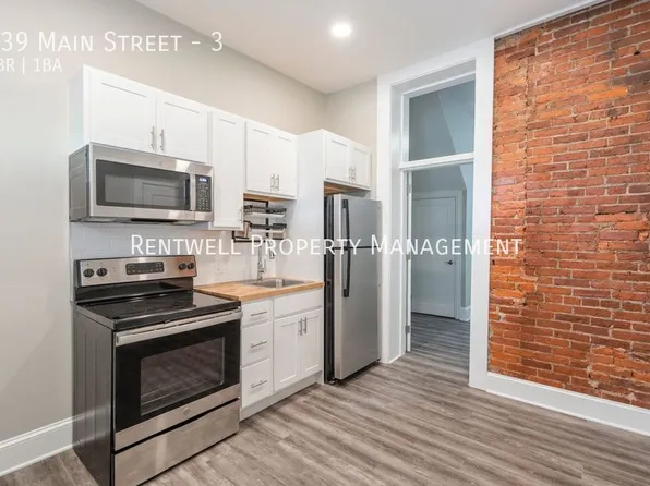 339 Main St APT 3, Royersford, PA 19468