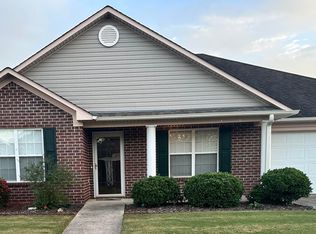 5002 Blakemore Dr SE, Owens Cross Roads, AL 35763