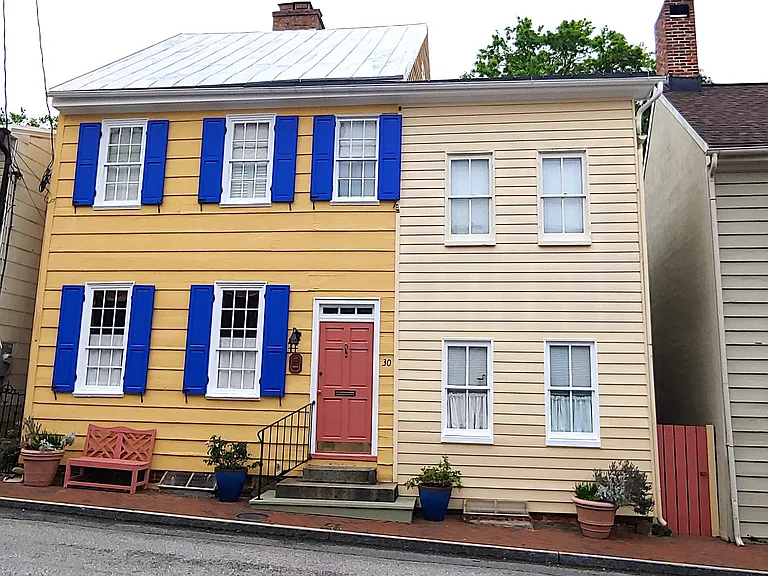 30 Cornhill St — Photo 1