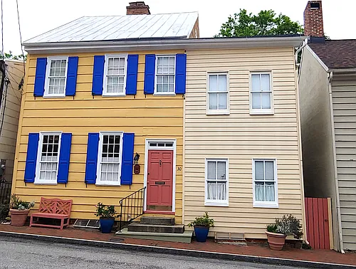 30 Cornhill St Photo 1