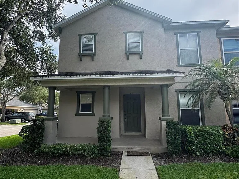 1733 Pointe West Way — Photo 3