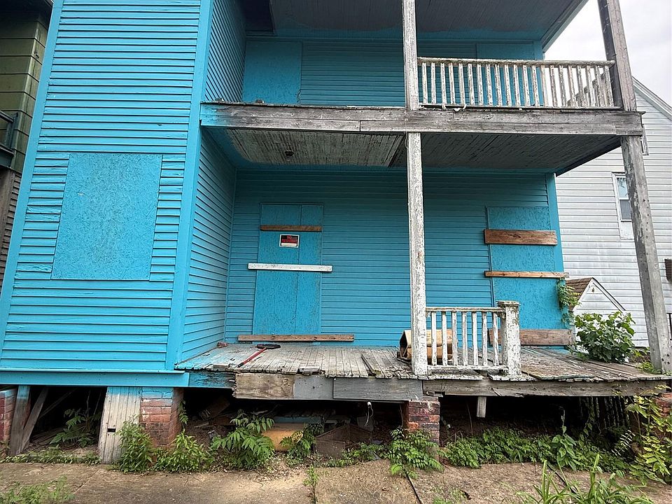 1st image of 5424 Iroquois St