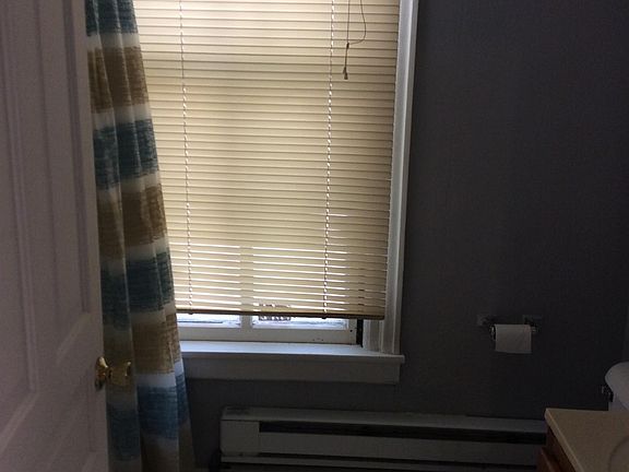 5th image of 203 N State St #1