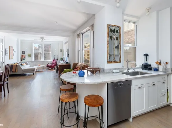 895 W End Ave APT 10C, New York, NY 10025