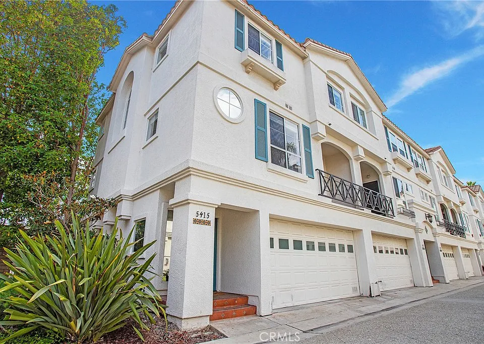 5415 Marine Ave